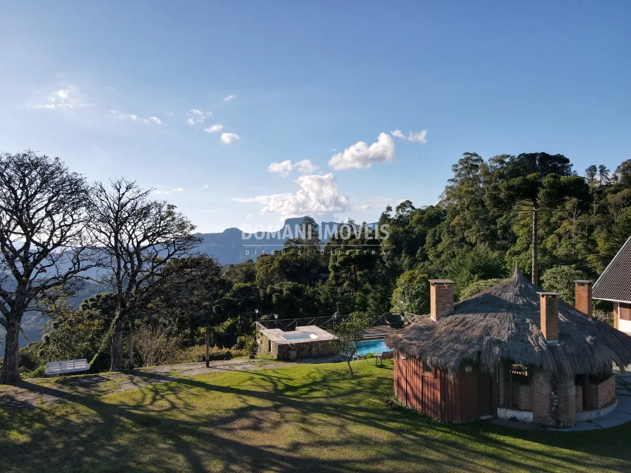 Pousada à venda e para Arrendar de 7.950 m² em Campos do Jordão, SP, Brasil