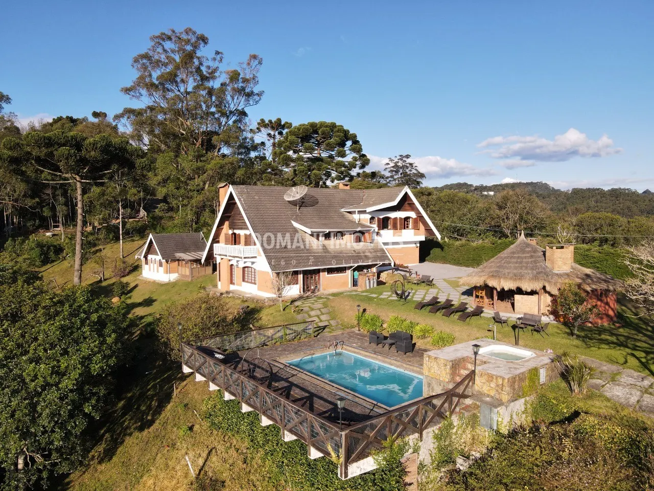 Pousada à venda e para Arrendar de 7.950 m² em Campos do Jordão, SP, Brasil