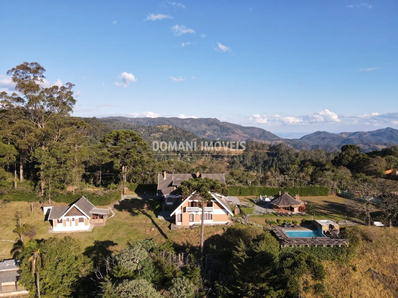 Pousada à venda e para Arrendar de 7.950 m² em Campos do Jordão, SP, Brasil