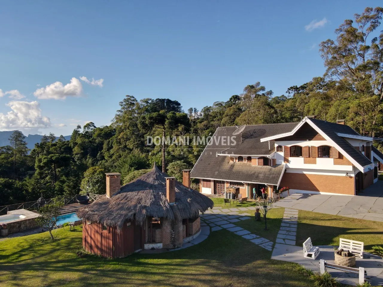 Pousada à venda e para Arrendar de 7.950 m² em Campos do Jordão, SP, Brasil