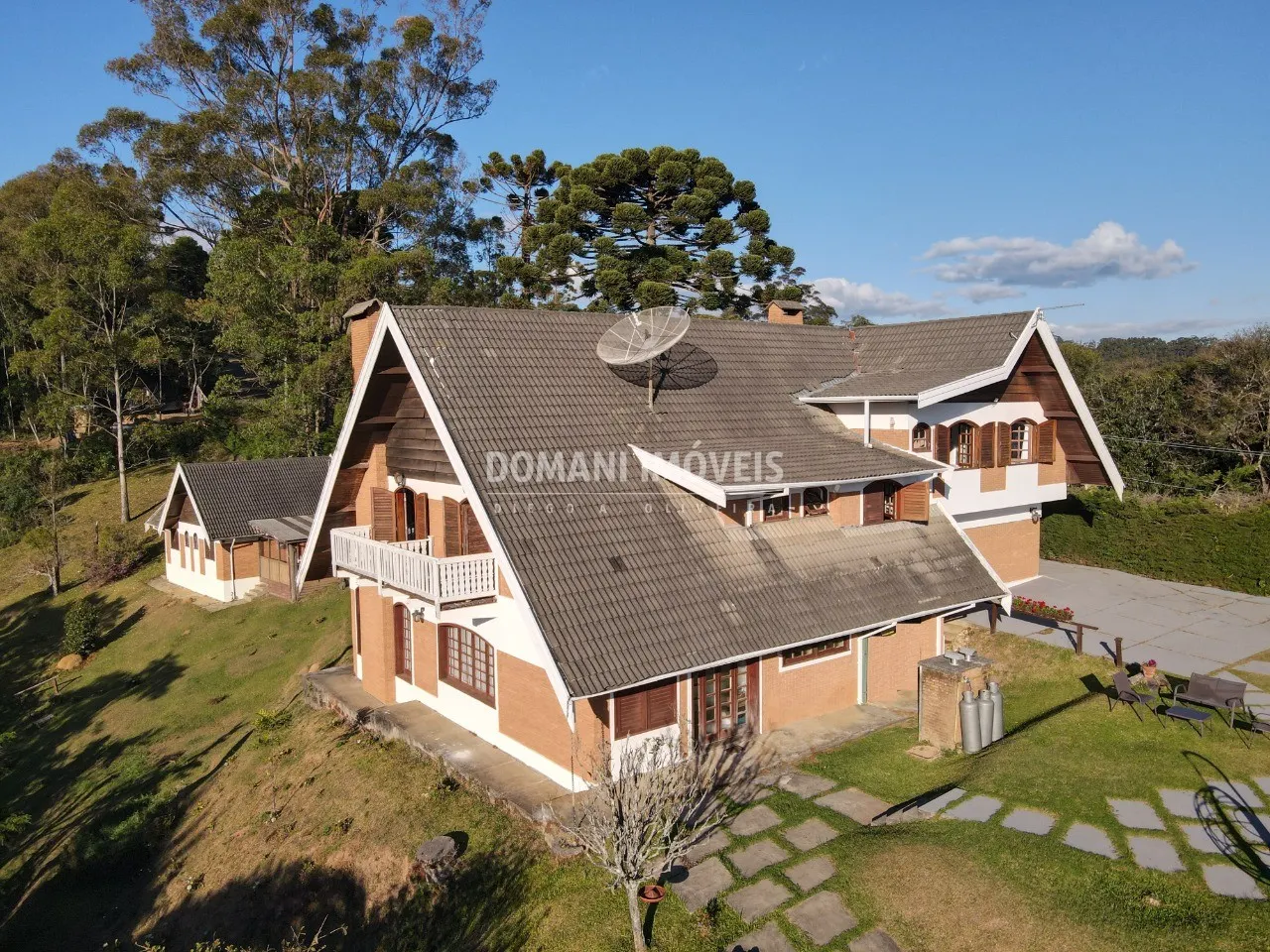 Pousada à venda e para Arrendar de 7.950 m² em Campos do Jordão, SP, Brasil
