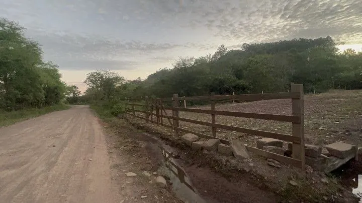 Terreno à venda de 360 m² em Santo Antônio da Patrulha, RS, Brasil