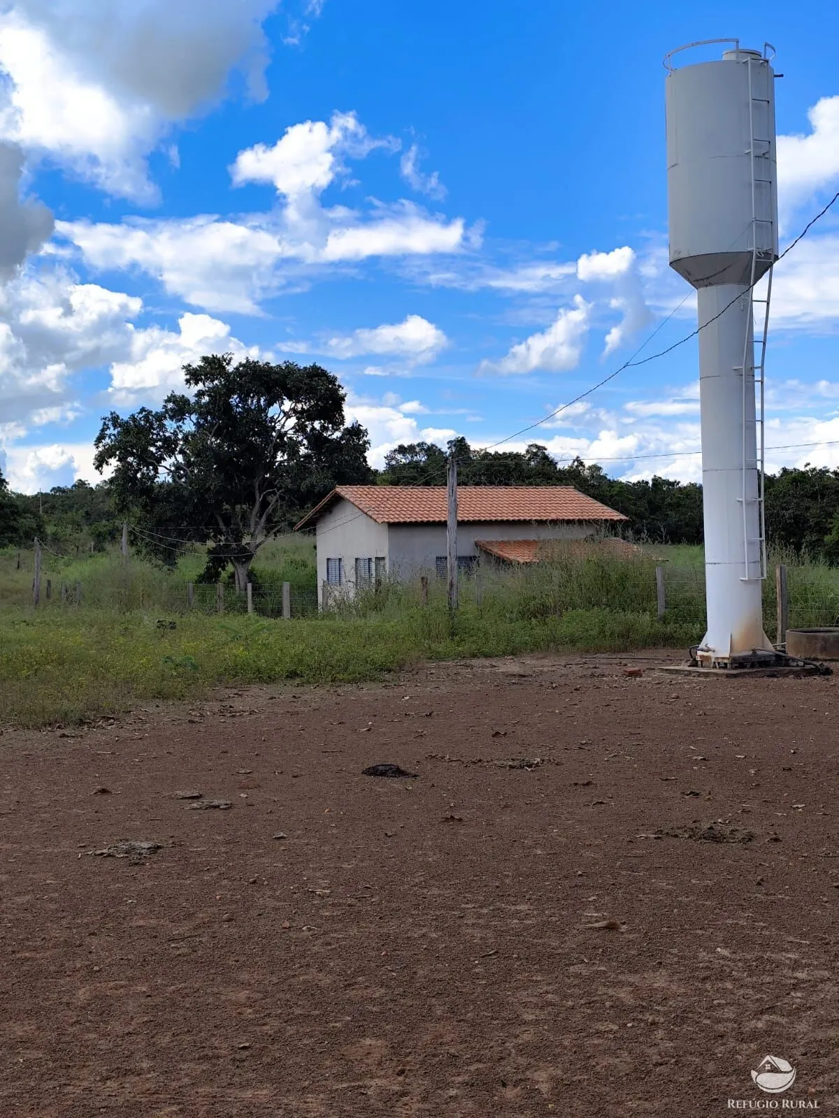 Fazenda à venda de 909 ha em Alvorada, TO, Brasil