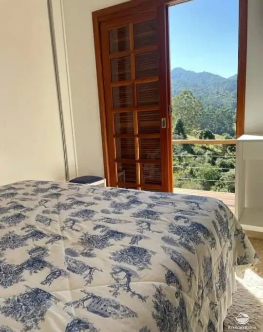 Sítio à venda de 2 ha em São José dos Campos, SP, Brasil