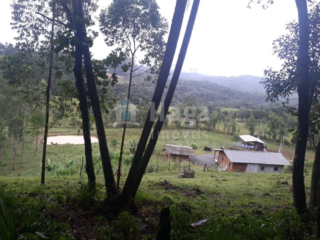 Fazenda à venda de 51 ha em Doutor Pedrinho, SC, Brasil