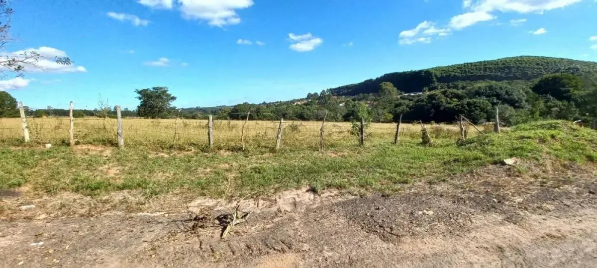 Chácara à venda de 1.050 m² em Botucatu, SP, Brasil