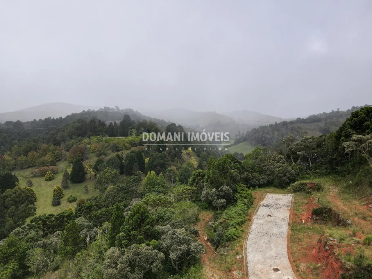 Plot for sale of 380 m² in Campos do Jordão, SP, Brazil
