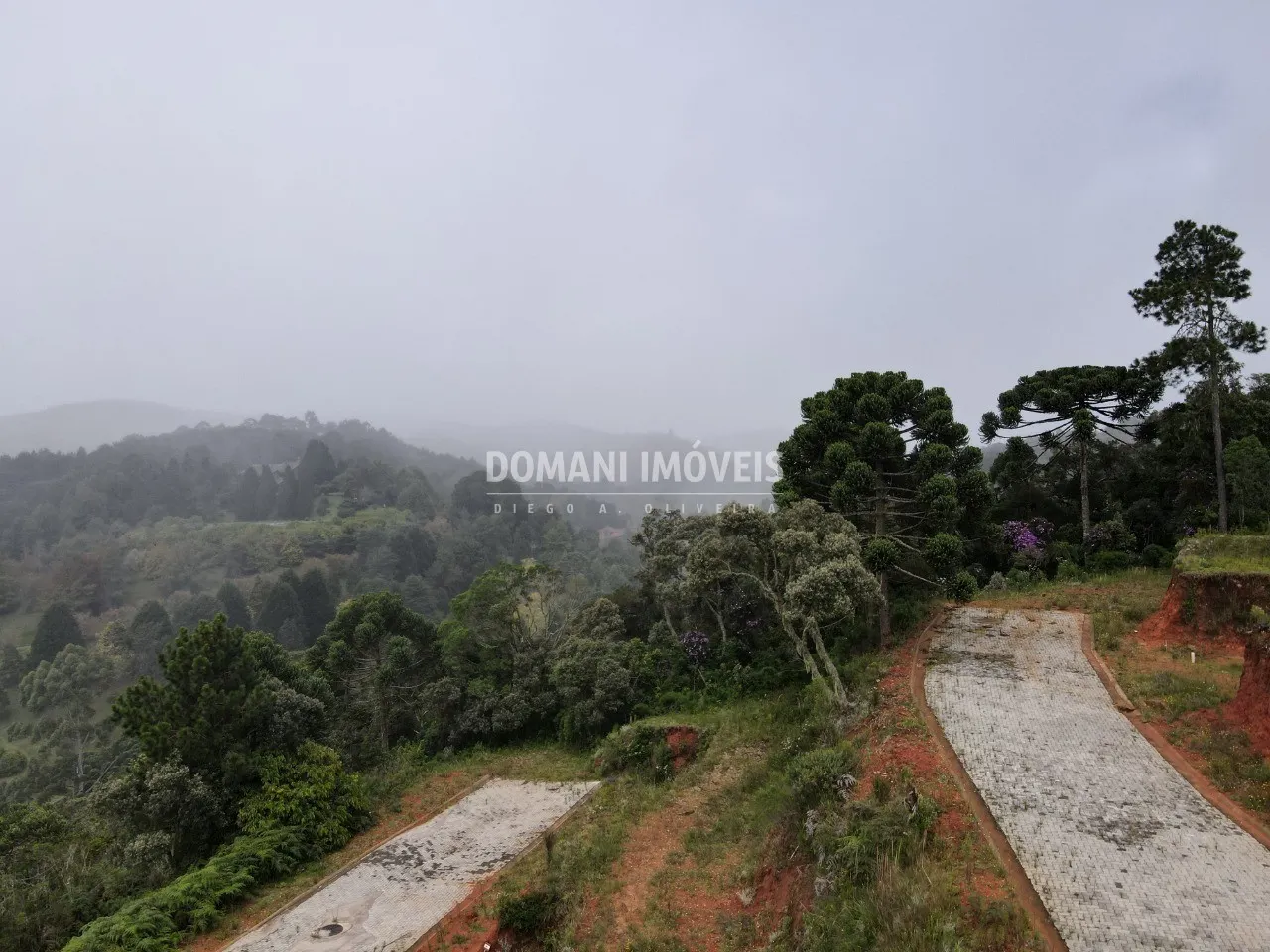 Plot for sale of 380 m² in Campos do Jordão, SP, Brazil