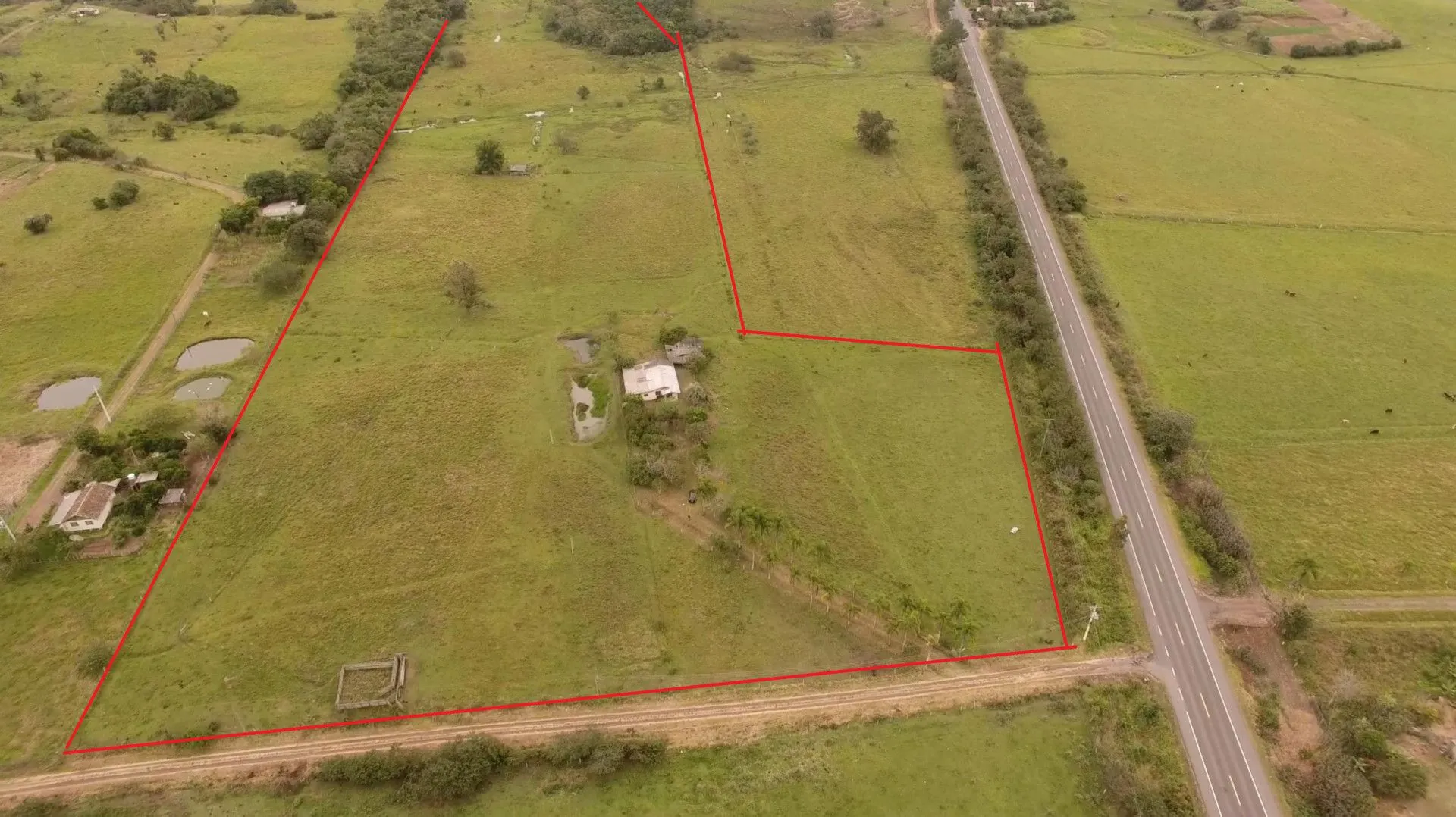 Chácara à venda de 9 ha em Santo Antônio da Patrulha, RS, Brasil