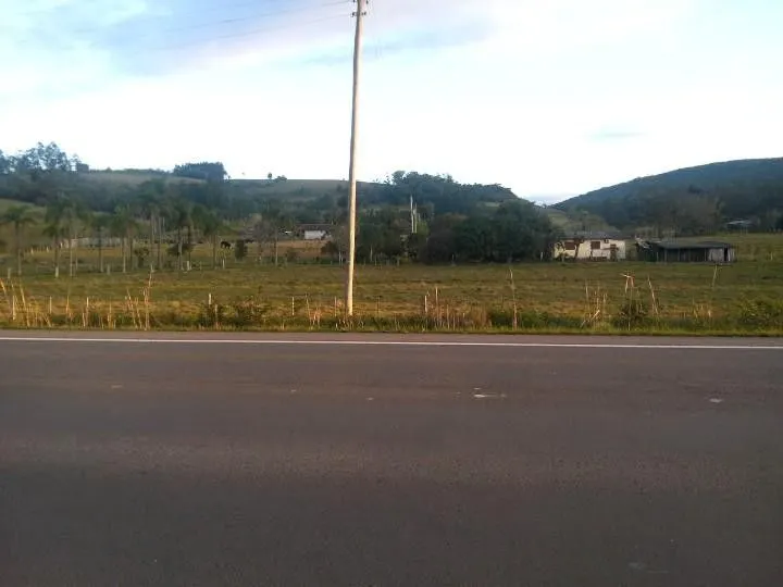 Chácara à venda de 9 ha em Santo Antônio da Patrulha, RS, Brasil