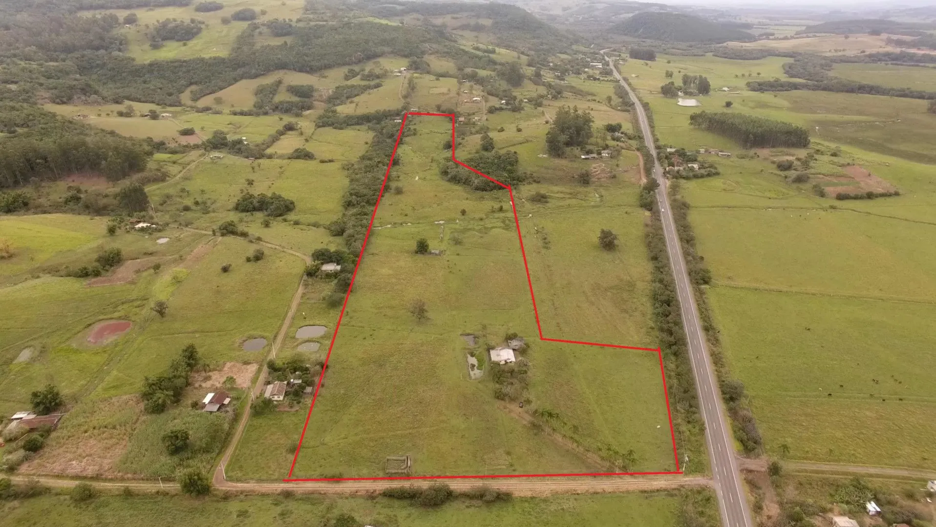 Chácara à venda de 9 ha em Santo Antônio da Patrulha, RS, Brasil