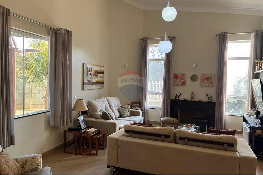 Country home for sale of 1,087 m² in Cosmópolis, SP, Brazil