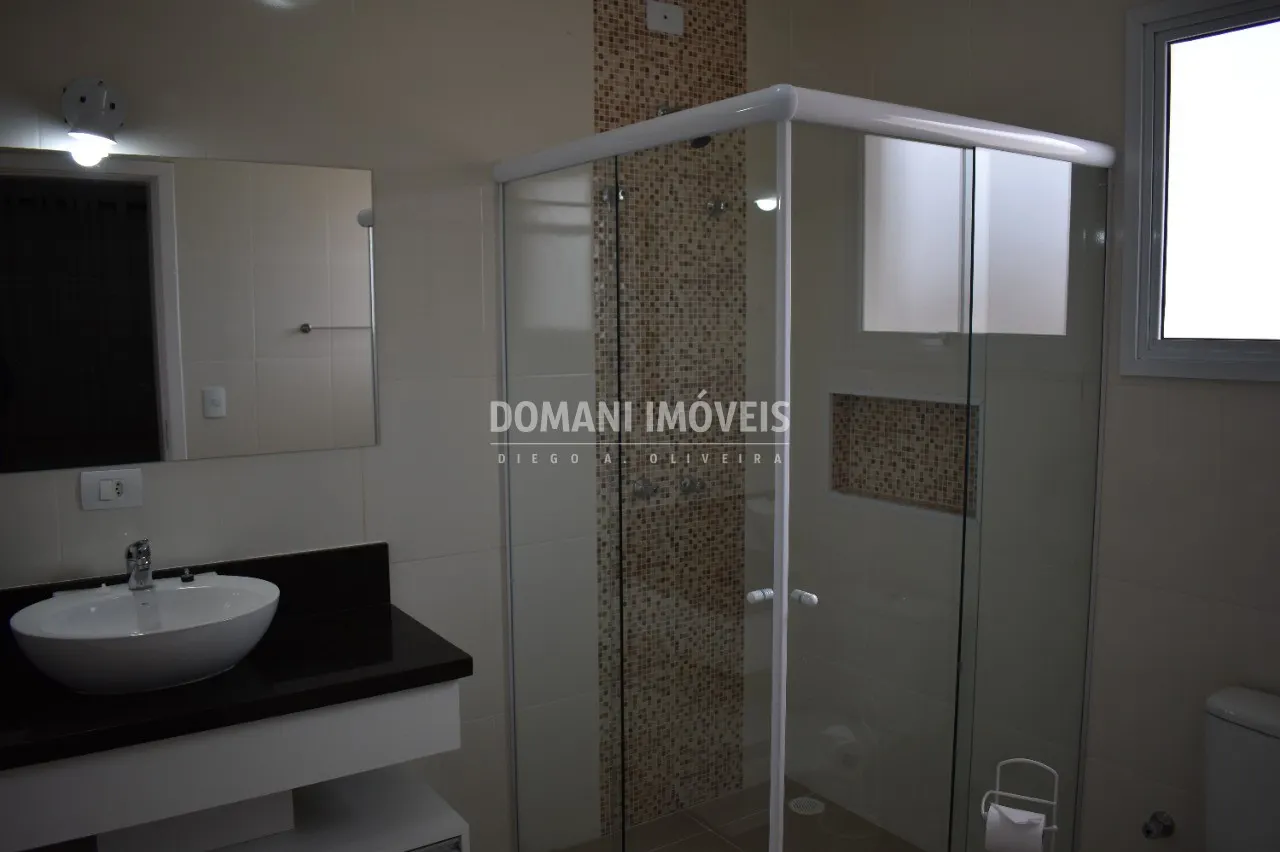Casa à venda de 1.210 m² em Campos do Jordão, SP, Brasil