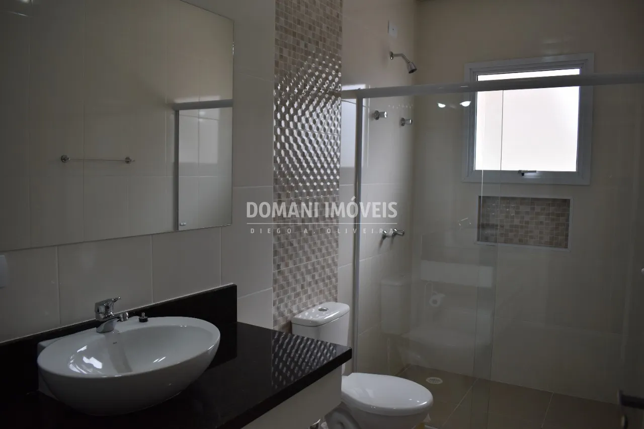 Casa à venda de 1.210 m² em Campos do Jordão, SP, Brasil
