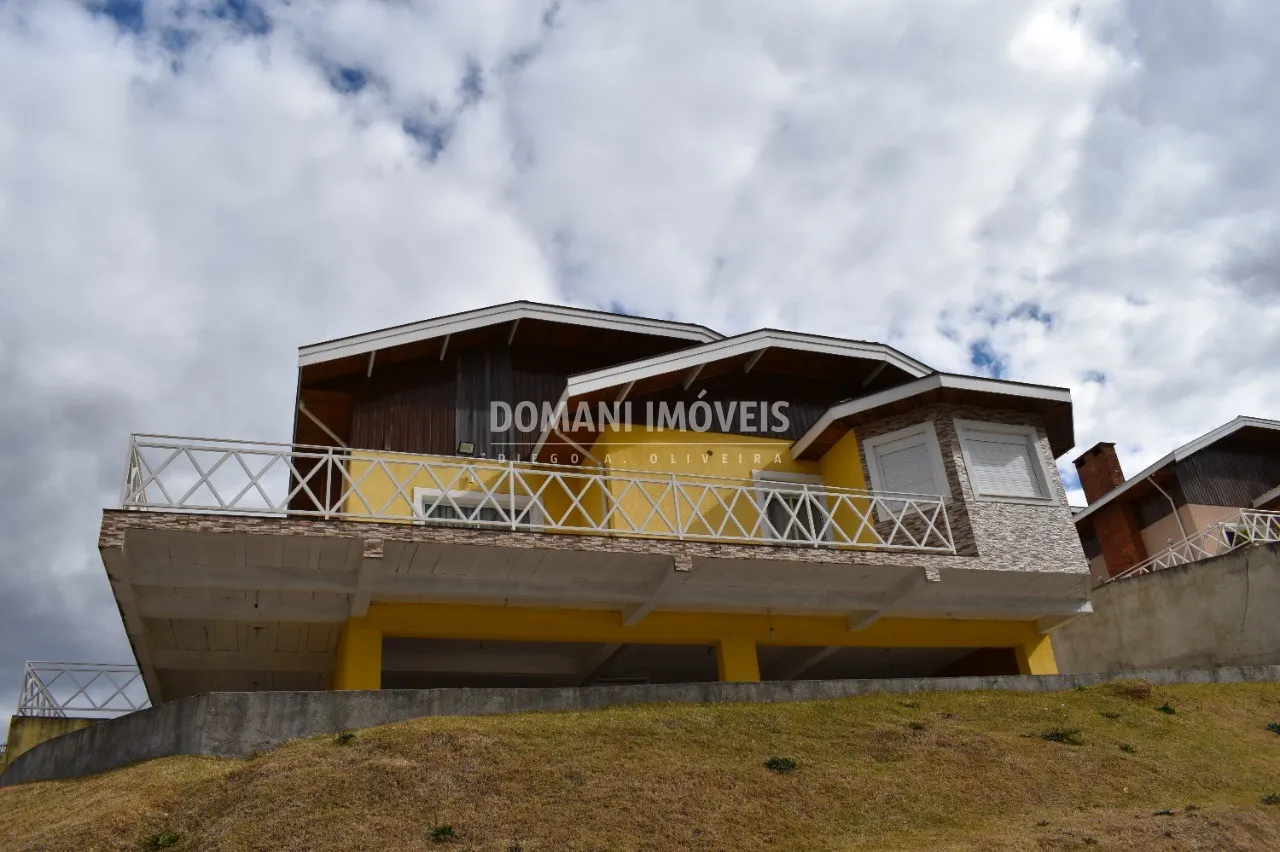 Casa à venda de 1.210 m² em Campos do Jordão, SP, Brasil