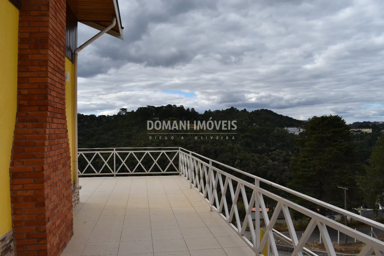 Casa à venda de 1.210 m² em Campos do Jordão, SP, Brasil