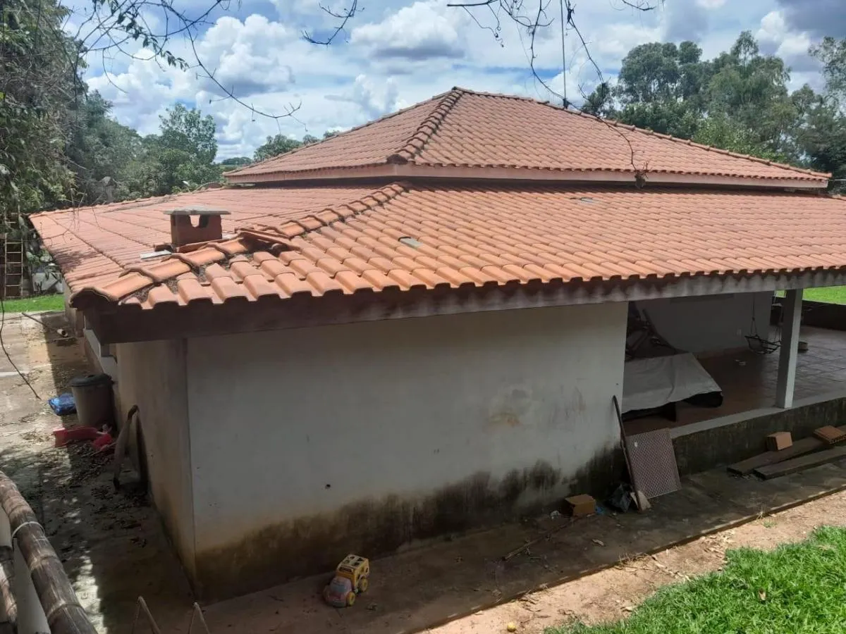 Sítio à venda de 9 ha em Cajuru, SP, Brasil