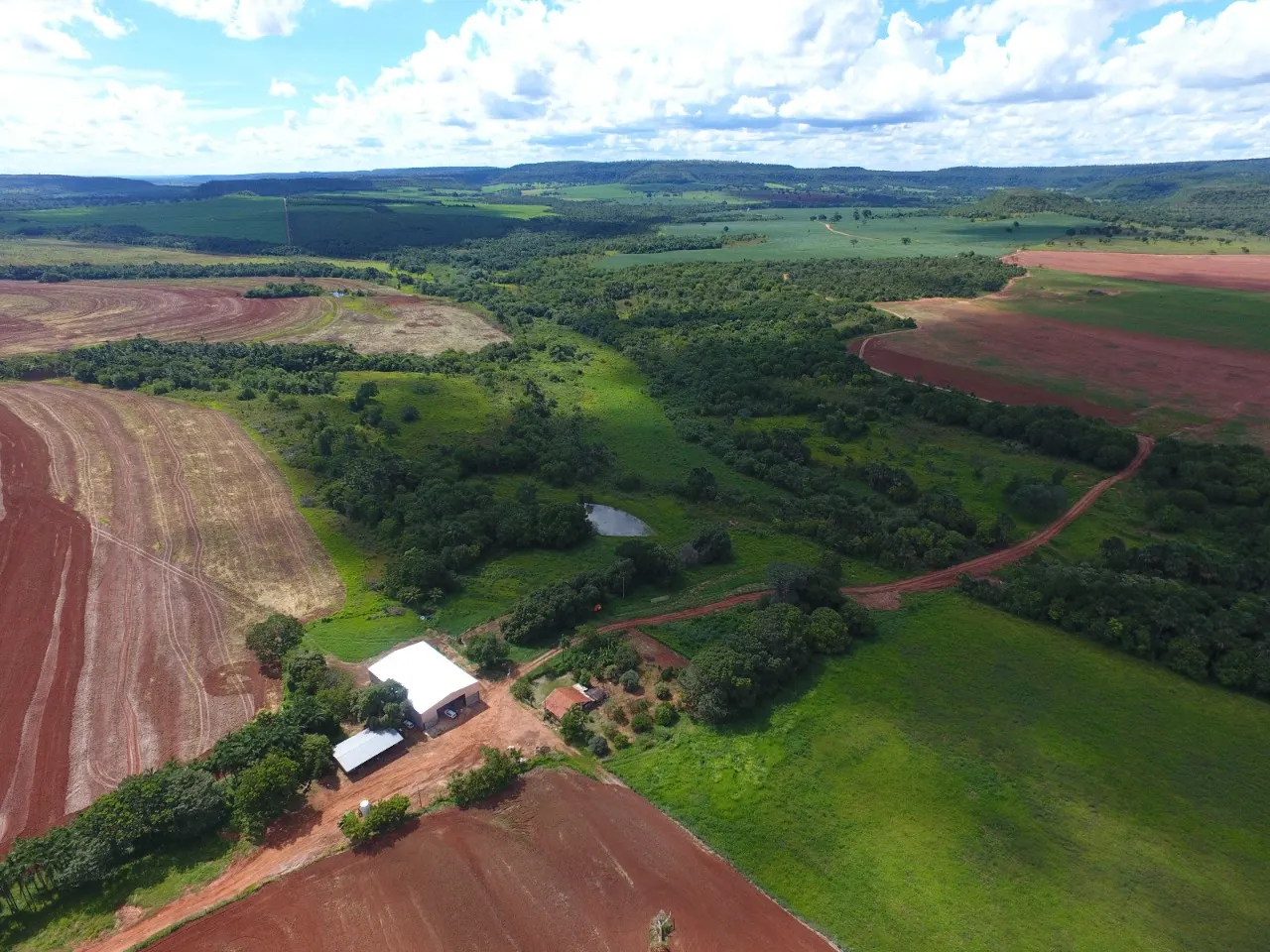 Fazenda à venda de 270 ha em Prata, MG, Brasil