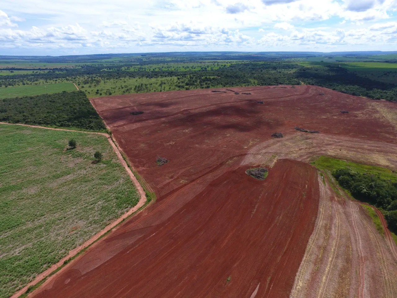 Fazenda à venda de 270 ha em Prata, MG, Brasil