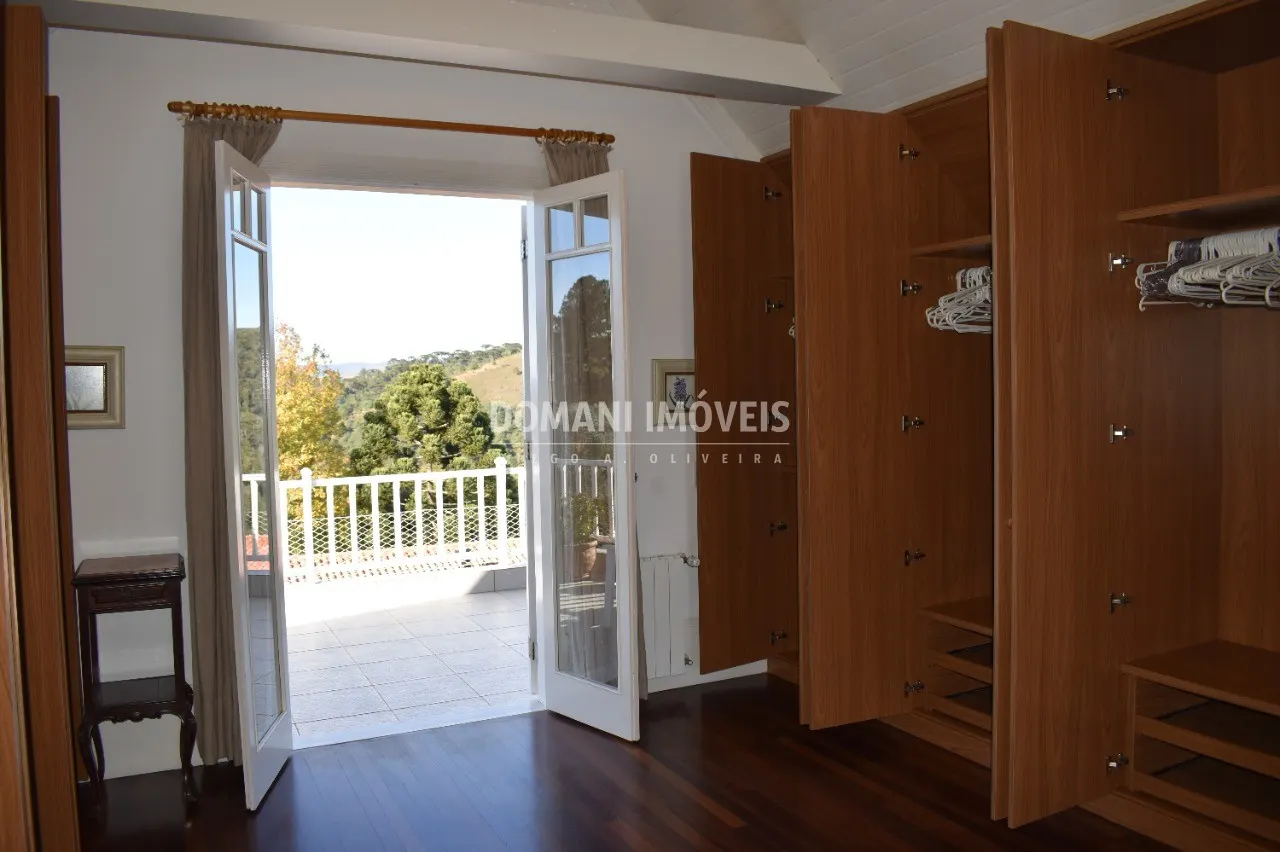 Casa à venda de 1.750 m² em Campos do Jordão, SP, Brasil