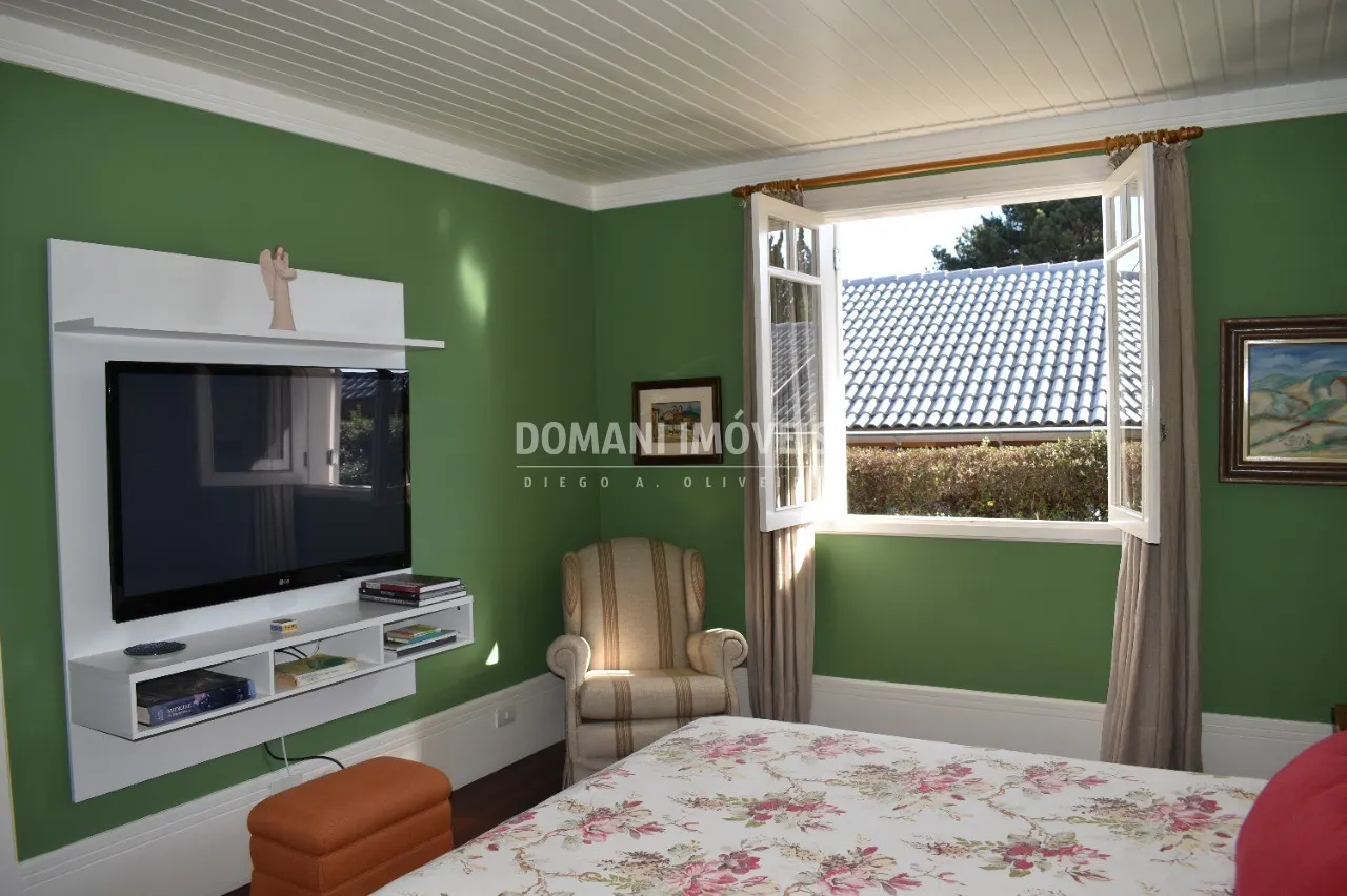 Casa à venda de 1.750 m² em Campos do Jordão, SP, Brasil