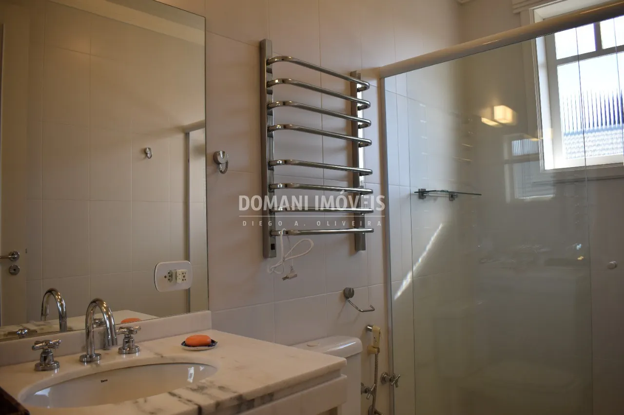 Casa à venda de 1.750 m² em Campos do Jordão, SP, Brasil
