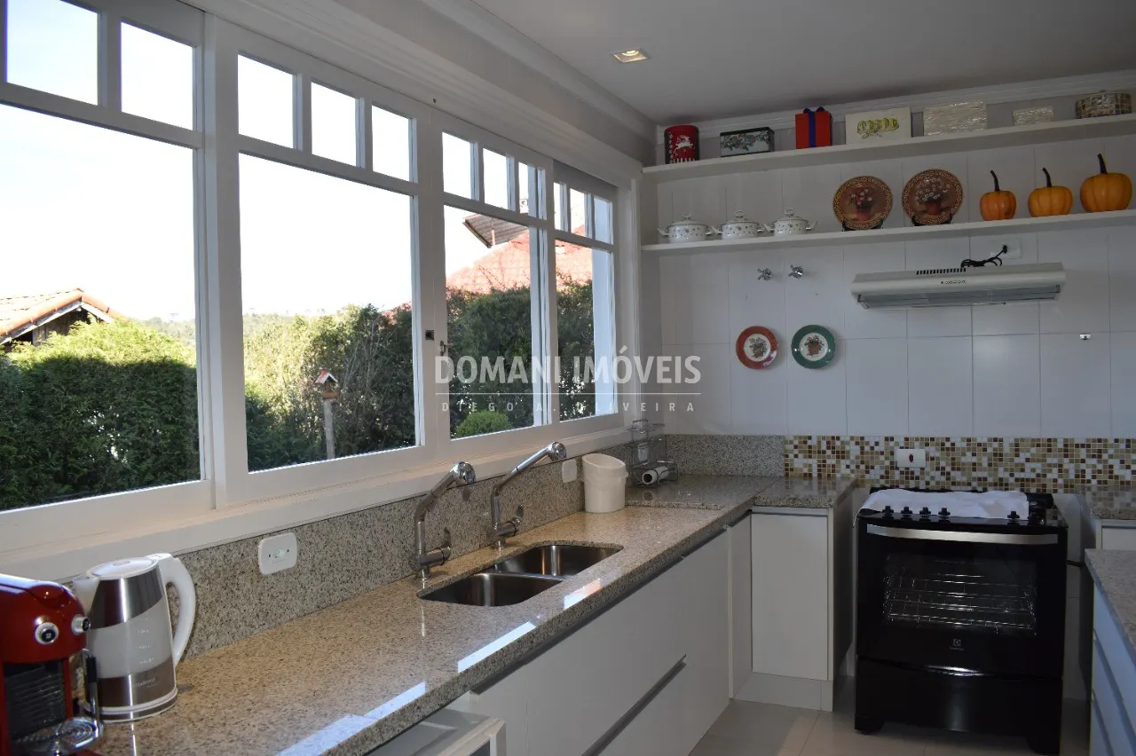 Casa à venda de 1.750 m² em Campos do Jordão, SP, Brasil