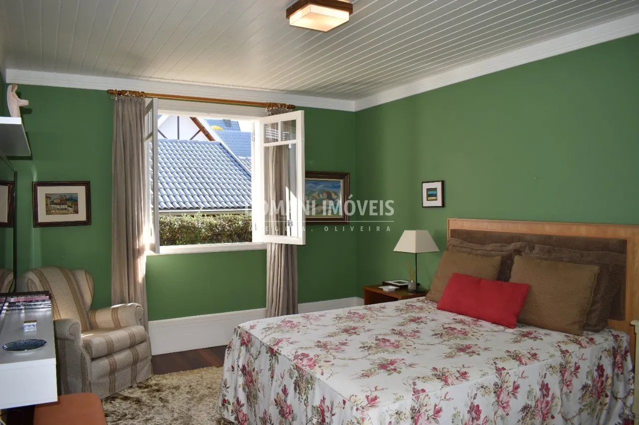 Casa à venda de 1.750 m² em Campos do Jordão, SP, Brasil