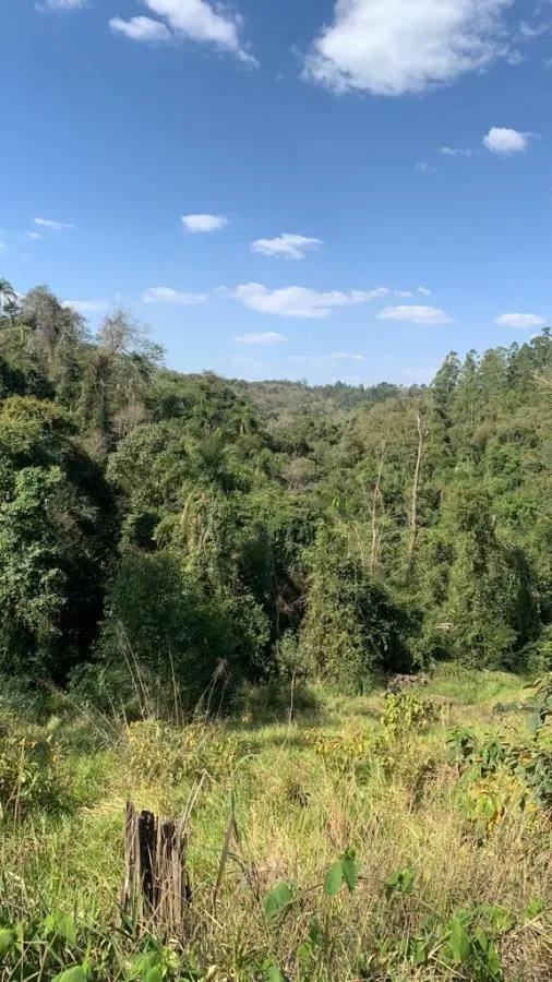 Terreno à venda de 1.195 m² em Mairinque, SP, Brasil