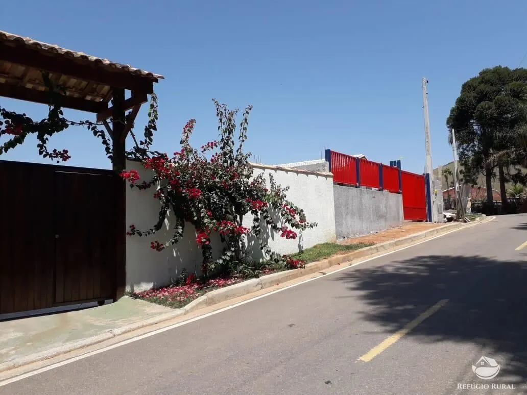 Plot for sale of 2,300 m² in Monteiro Lobato, SP, Brazil