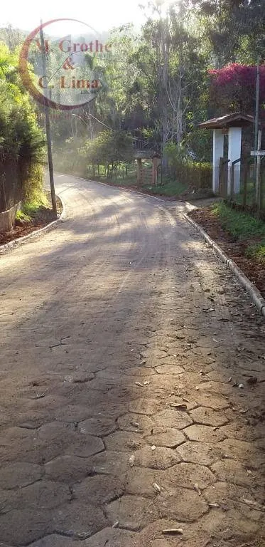 Chácara à venda de 4.000 m² em Sapucaí-Mirim, MG, Brasil
