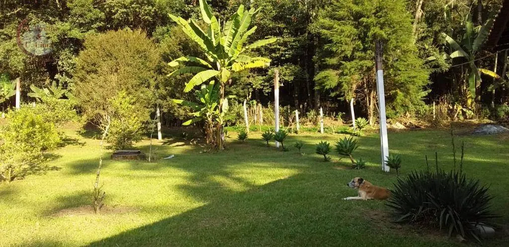 Chácara à venda de 4.000 m² em Sapucaí-Mirim, MG, Brasil