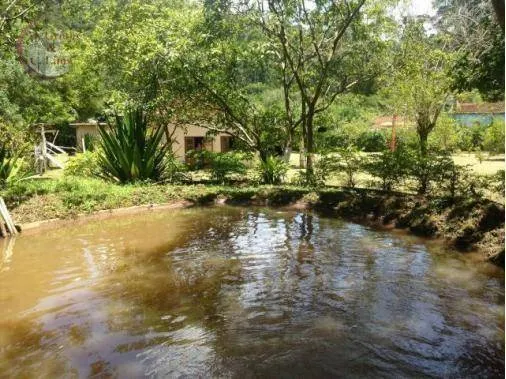 Chácara à venda de 4.000 m² em Sapucaí-Mirim, MG, Brasil