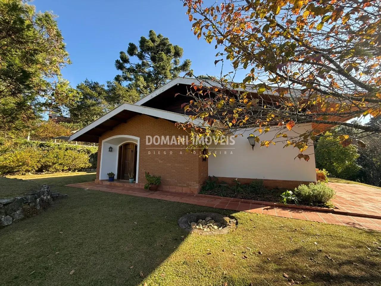 Casa à venda de 987 m² em Campos do Jordão, SP, Brasil