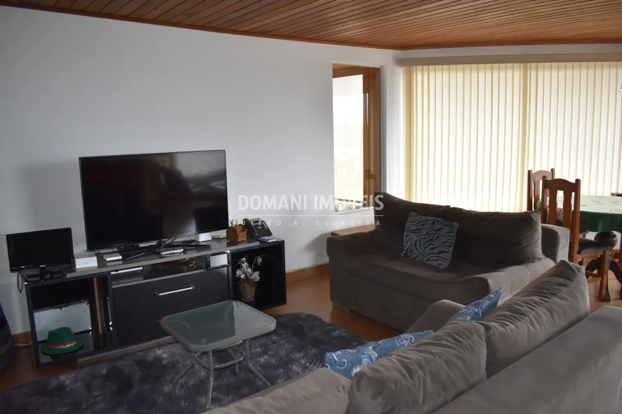 Casa à venda de 1.030 m² em Campos do Jordão, SP, Brasil