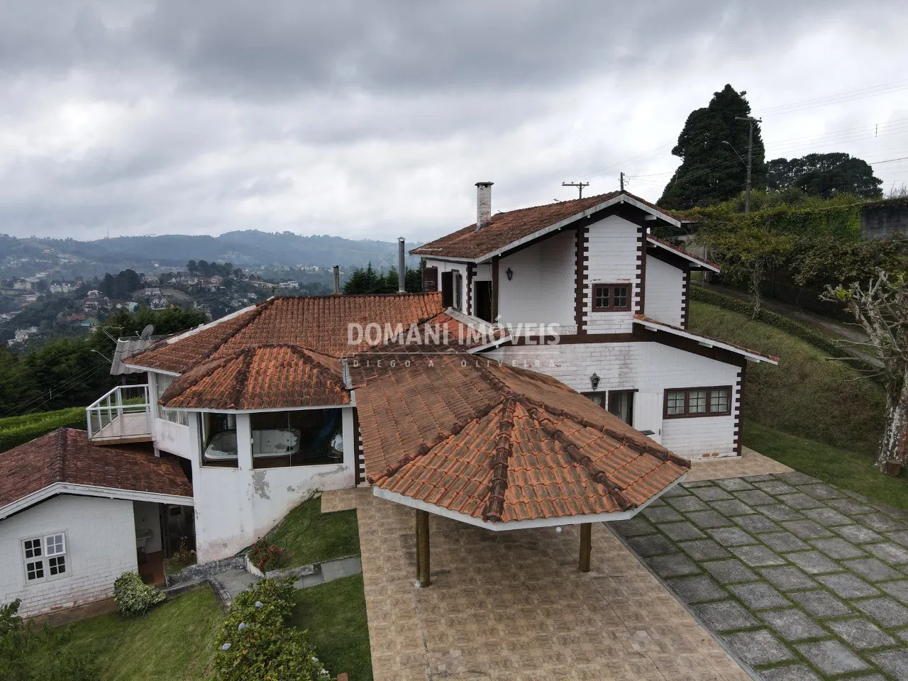 Casa à venda de 1.030 m² em Campos do Jordão, SP, Brasil
