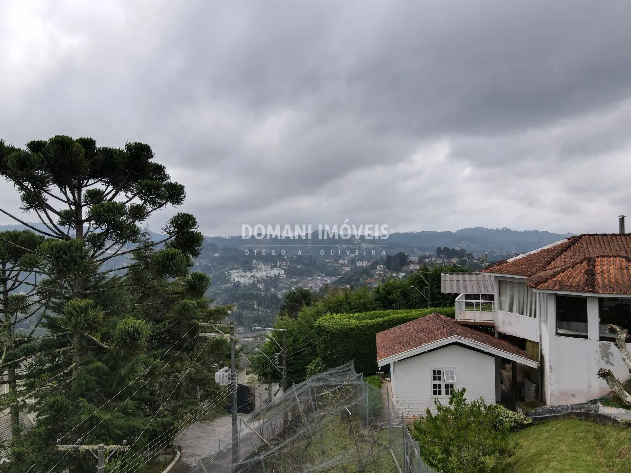 Casa à venda de 1.030 m² em Campos do Jordão, SP, Brasil