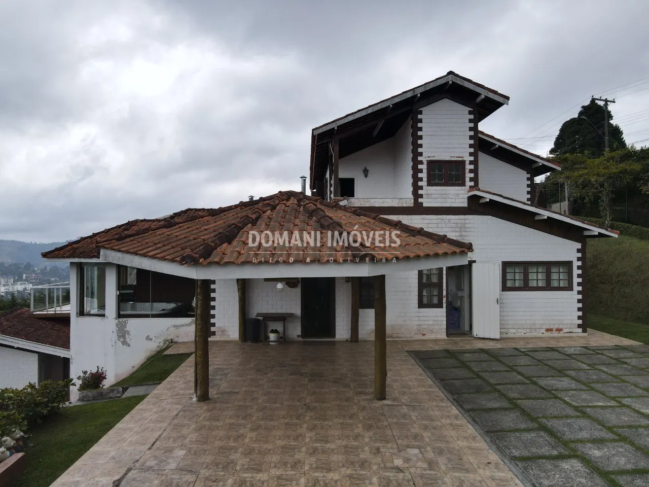 Casa à venda de 1.030 m² em Campos do Jordão, SP, Brasil