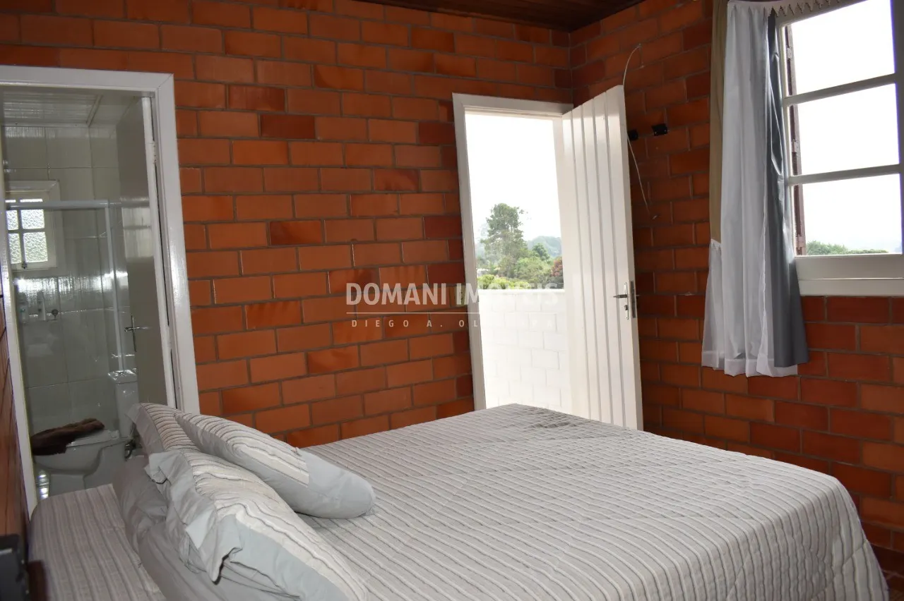 Casa à venda de 1.030 m² em Campos do Jordão, SP, Brasil