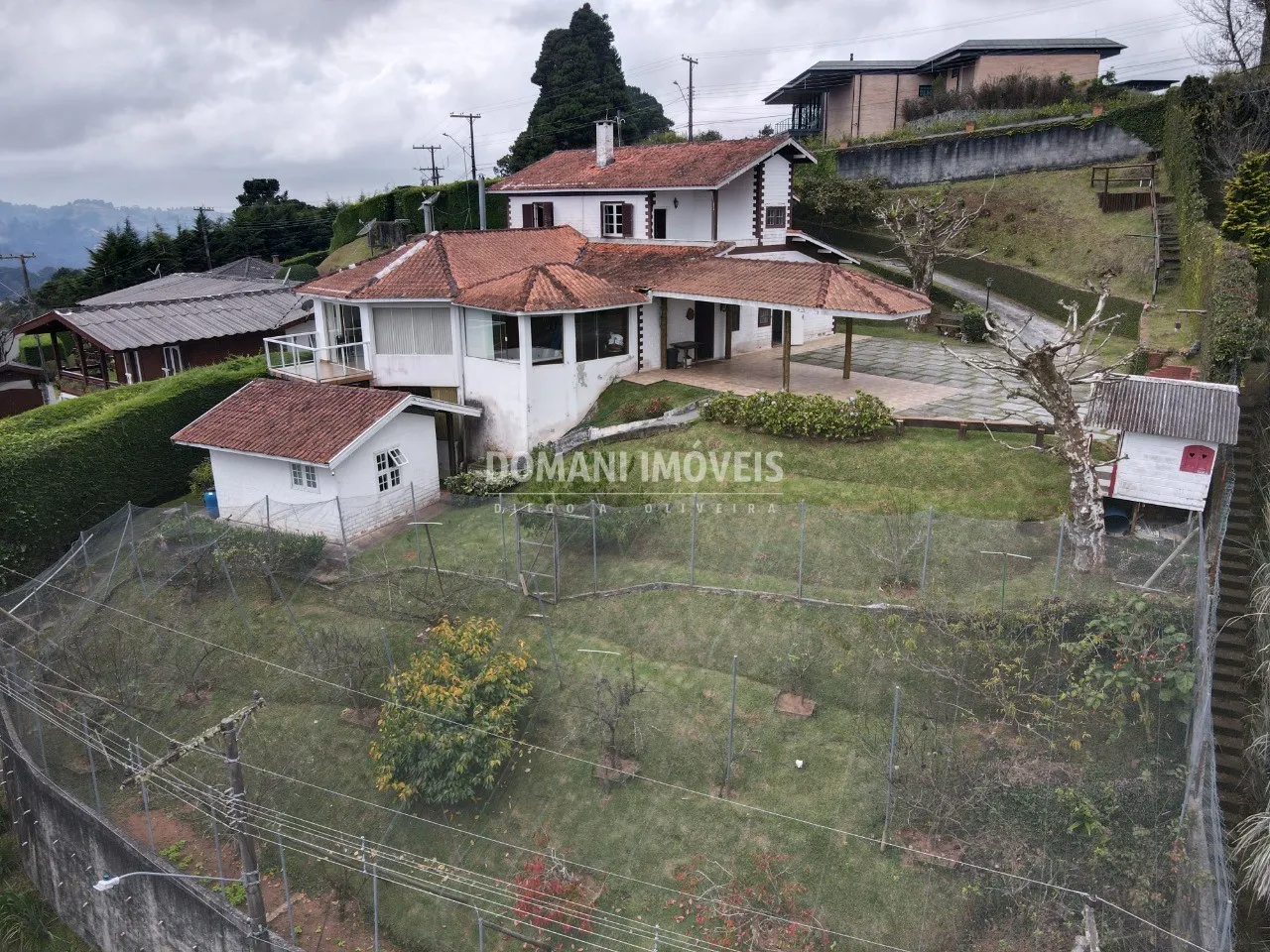 Casa à venda de 1.030 m² em Campos do Jordão, SP, Brasil