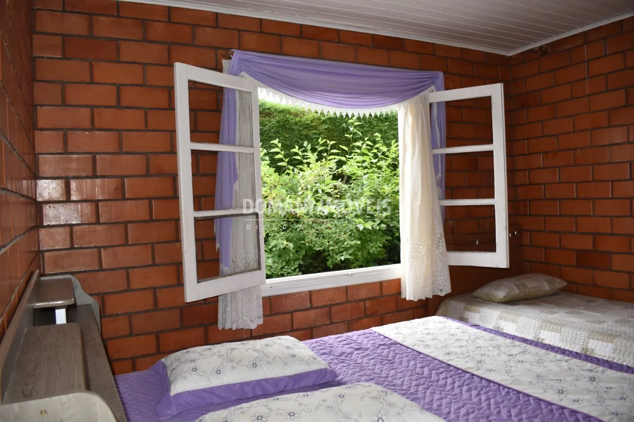 Casa à venda de 1.030 m² em Campos do Jordão, SP, Brasil