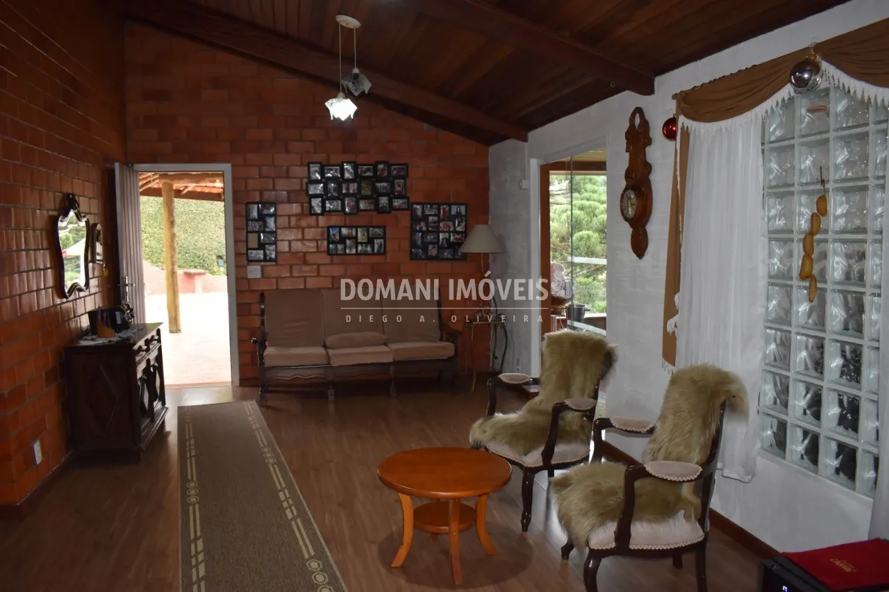 Casa à venda de 1.030 m² em Campos do Jordão, SP, Brasil