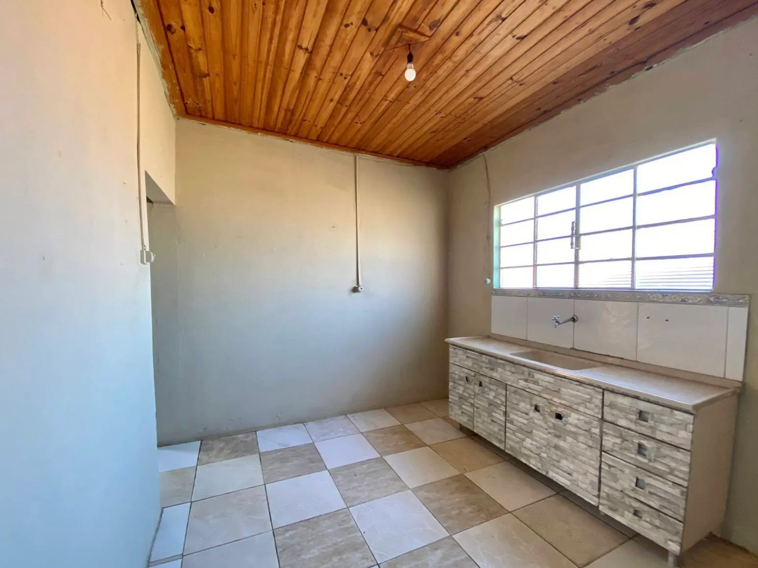 Casa à venda de 200 m² em Piraju, SP, Brasil