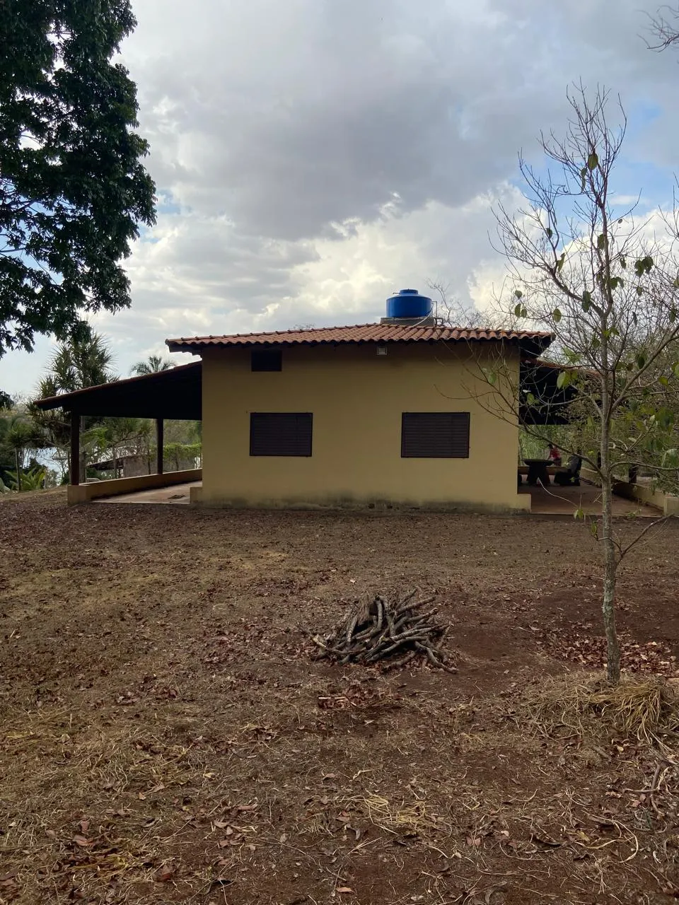 Chácara à venda de 4.628 m² em Araguari, MG, Brasil