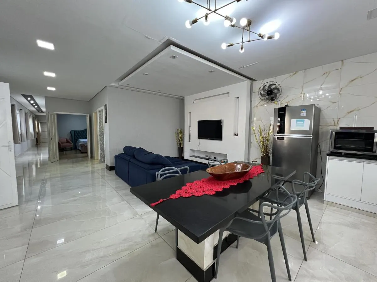 Chácara à venda de 720 m² em Suzano, SP, Brasil