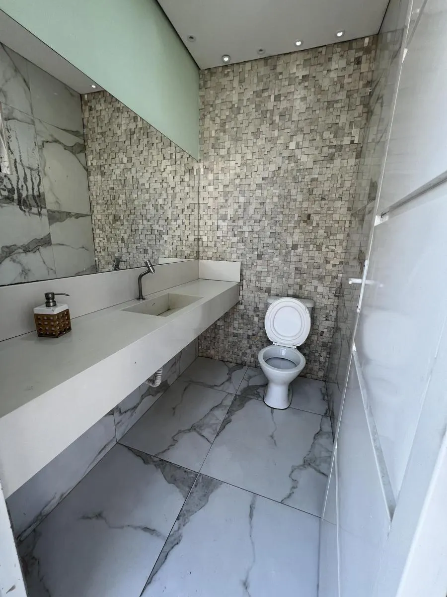 Chácara à venda de 720 m² em Suzano, SP, Brasil