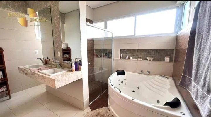 Casa à venda de 746 m² em Cuiabá, MT, Brasil