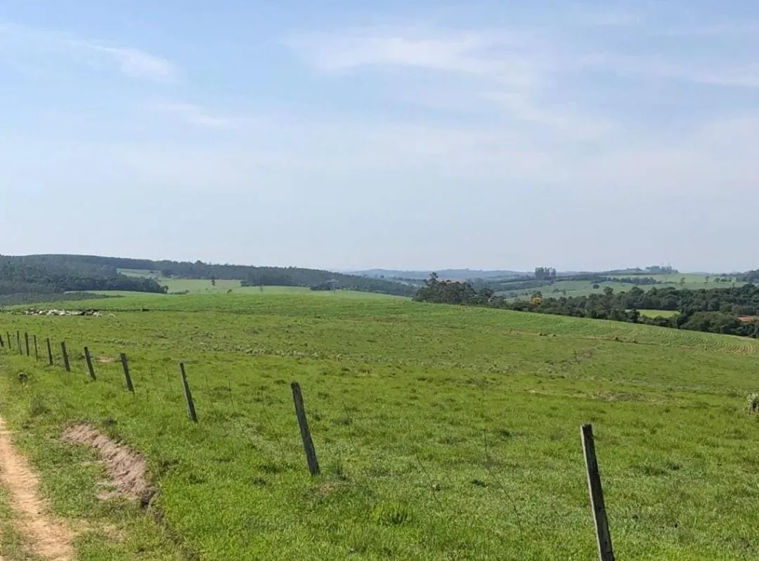 Fazenda à venda de 211 ha em Alambari, SP, Brasil