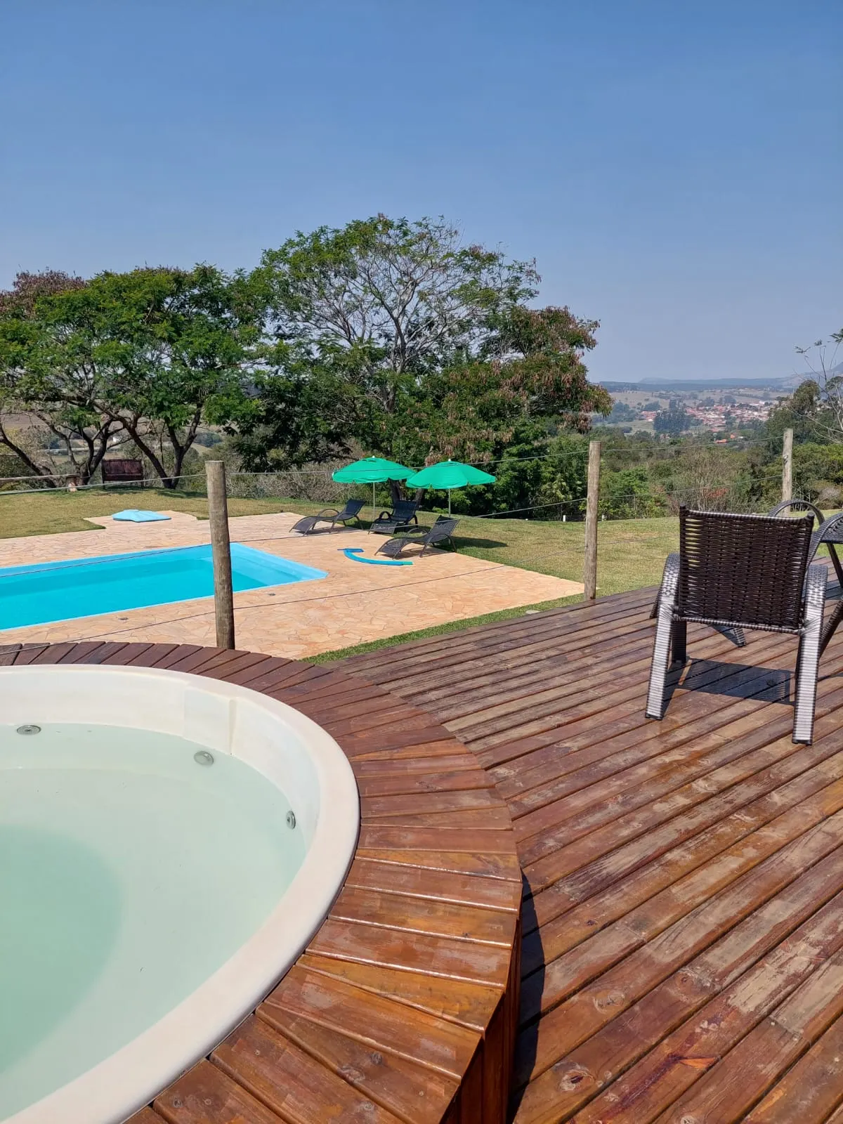 Cottage for sale of 5 acres in Bofete, SP, Brazil