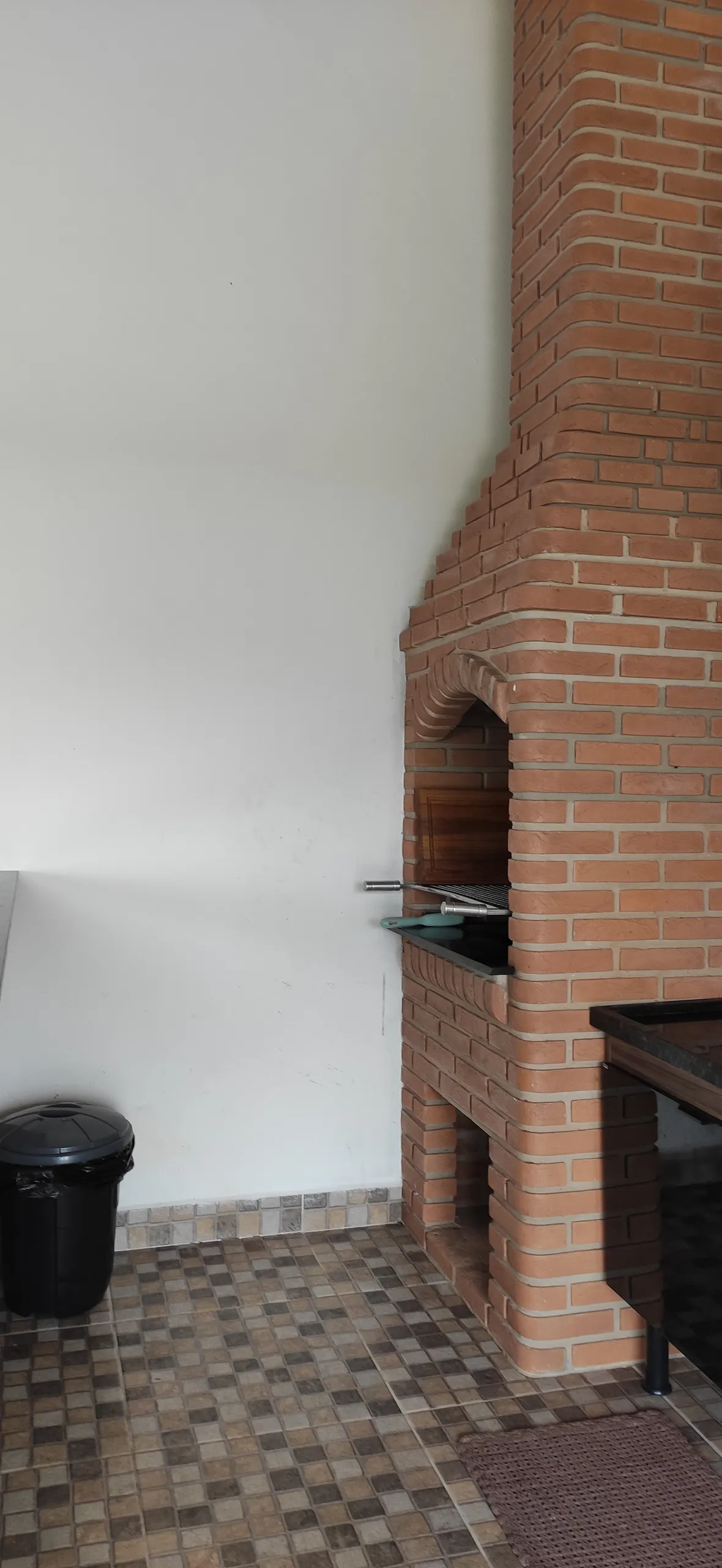 Cottage for sale of 5 acres in Bofete, SP, Brazil